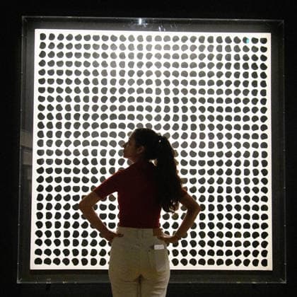 Julio Le Parc Press View at TATE Modern, London, UK - 8 June 2026 A staff member views Instability, 1959 1991 by Julio Le Parc as part of The Julio Le Parc Press View which runs from 11th June 2026 to 3rd May 2027 at TATE Modern, London, England, UK on Monday 8 June, 2026., Credit:Justin Ng Avalon UK, England, London, TATE Modern  Copyright: xJustinxNgx xAvalonx 1108881994