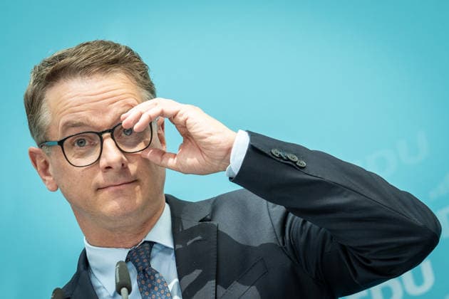 Carsten Linnemann, CDU-Generalsekretär, während der Pressekonferenz nach der Bundesvorstandssitzung;CDU Bundesvorstand und Gremiensitzungen am 08.06.2026, Berlin Berlin Deutschland Konrad-Adenauer-Haus, Bundespart *** Carsten Linnemann, CDU Secretary General, during the press conference after the Federal Executive Committee meeting CDU Federal Executive Committee and committee meetings on 08 06 2026, Berlin Berlin Germany Konrad Adenauer Haus, Bundespart