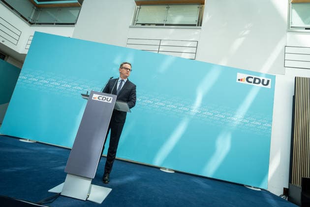 Carsten Linnemann, CDU-Generalsekretär, während der Pressekonferenz nach der Bundesvorstandssitzung;CDU Bundesvorstand und Gremiensitzungen am 08.06.2026, Berlin Berlin Deutschland Konrad-Adenauer-Haus, Bundespart *** Carsten Linnemann, CDU Secretary General, during the press conference after the Federal Executive Committee meeting CDU Federal Executive Committee and committee meetings on 08 06 2026, Berlin Berlin Germany Konrad Adenauer Haus, Bundespart