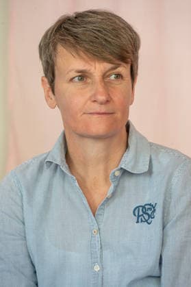 Muenchen, CSD Pressekonferenz, Miriam Vath, Referentin fuer LGBTIQ*, Muenchenstift, neues Geneationen Cafe *** Munich, CSD press conference, Miriam Vath, speaker for LGBTIQ, Muenchenstift, new Geneationen Cafe
