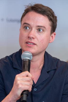 Muenchen, CSD Pressekonferenz, Julia Bomsdorf, von LesCommunity *** Munich, CSD press conference, Julia Bomsdorf, by LesCommunity