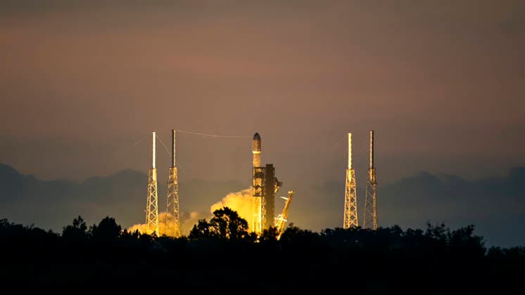 June 8, 2026, Merritt Island, Florida, USA: A SpaceX Falcon 9 rocket carrying 29 Starlink satellites, lifts off from Space Launch Complex-40 at Cape Canaveral Space Force Station, Florida, at 6:13 a.m. EDT on June 8, 2026. Merritt Island USA - ZUMAb267 20260608_znp_b267_002 Copyright: xCharlesxBriggsx