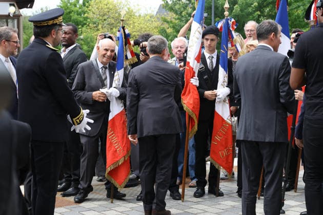 Andre Santini Funeral - Issy-les-Moulineaux Nicolas Sarkozy during funeral ceremony of Mayor of Issy-les-Moulineaux Andre Santini at the Saint-Etienne church in Issy-les-Moulineaux near Paris, France on June 8, 2026. Andre Santini died on June 1, 2026, aged 85. Photo by Nasser Berzane ABACAPRESS.COM Issy-les-Moulineaux France  Copyright: xBerzanexNasser ABACAx