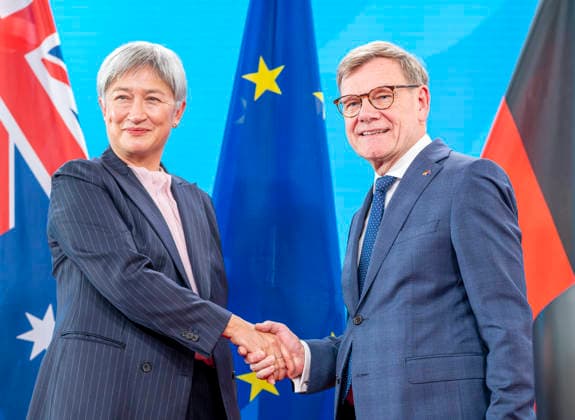 Johann Wadephul + Penny Wong EUR, Deutschland, Berlin, 08.06.2026: Keynote Johann David Wadephul (CDU) Bundesminister des Auswärtigen und der australischen Außenministerin Penny Wong Gemeinsames Treffen von BM Johann David Wadephul und BM Boris Pistorius mit dem australischen Verteidigungsminister Richard Marles und der australischen Außenministerin Penny Wong. *** Johann Wadephul Penny Wong EUR, Germany, Berlin, 08 06 2026 Keynote Johann David Wadephul CDU Federal Minister for Foreign Affairs and Australian Foreign Minister Penny Wong Joint meeting of Federal Minister Johann David Wadephul and Federal Minister Boris Pistorius with Australian Defense Minister Richard Marles and Australian Foreign Minister Penny Wong