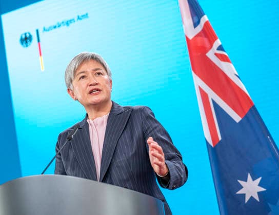 Johann Wadephul + Penny Wong EUR, Deutschland, Berlin, 08.06.2026: Keynote Johann David Wadephul (CDU) Bundesminister des Auswärtigen und der australischen Außenministerin Penny Wong Gemeinsames Treffen von BM Johann David Wadephul und BM Boris Pistorius mit dem australischen Verteidigungsminister Richard Marles und der australischen Außenministerin Penny Wong. *** Johann Wadephul Penny Wong EUR, Germany, Berlin, 08 06 2026 Keynote Johann David Wadephul CDU Federal Minister for Foreign Affairs and Australian Foreign Minister Penny Wong Joint meeting of Federal Minister Johann David Wadephul and Federal Minister Boris Pistorius with Australian Defense Minister Richard Marles and Australian Foreign Minister Penny Wong