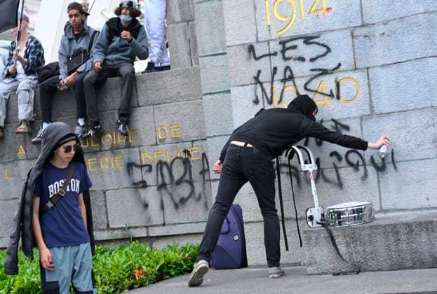 Protest Against Police Violence 08 06 2026 BRUSSELS, BELGIUM - Staff, teachers and students protest police violence outside the Palace of Justice pictured on June 08, 2026 in Brussels, Belgium, 08 06 2026 Brussels Belgium  Copyright: xPhilipxReynaersx