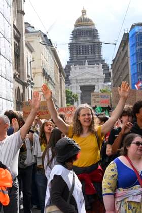 Protest Against Police Violence 08 06 2026 BRUSSELS, BELGIUM - Staff, teachers and students protest police violence outside the Palace of Justice pictured on June 08, 2026 in Brussels, Belgium, 08 06 2026 Brussels Belgium  Copyright: xPhilipxReynaersx