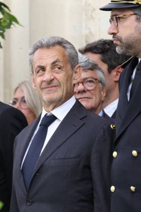 Andre Santini Funeral - Issy-les-Moulineaux Nicolas Sarkozy during funeral ceremony of Mayor of Issy-les-Moulineaux Andre Santini at the Saint-Etienne church in Issy-les-Moulineaux near Paris, France on June 8, 2026. Andre Santini died on June 1, 2026, aged 85. Photo by Nasser Berzane ABACAPRESS.COM Issy-les-Moulineaux France  Copyright: xBerzanexNasser ABACAx