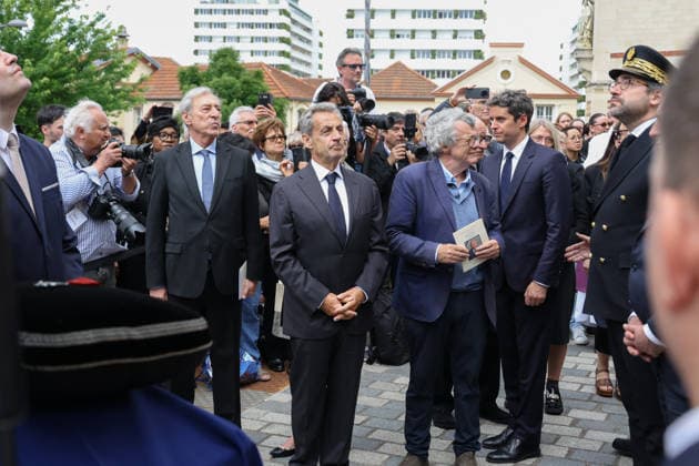 Andre Santini Funeral - Issy-les-Moulineaux Nicolas Sarkozy, Jean-Louis Borloo, Gabriel Attal and Francois Bayrou during funeral ceremony of Mayor of Issy-les-Moulineaux Andre Santini at the Saint-Etienne church in Issy-les-Moulineaux near Paris, France on June 8, 2026. Andre Santini died on June 1, 2026, aged 85. Photo by Nasser Berzane ABACAPRESS.COM Issy-les-Moulineaux France  Copyright: xBerzanexNasser ABACAx