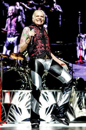 David Lee Roth live bei einem Konzert der Don t Love Me, Rent Me -Tour im The Paramount. Huntington, 07.06.2026