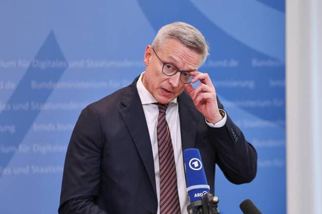 Berlin, Deutschland, 08.06.2026: Digitalministerium: Pressestatement: Beste Netze : Bundesminister für Digitales und Staatsmodernisierung Karsten Wildberger (CDU) *** Berlin, Germany, 08 06 2026 Digital Ministry Press statement Best Networks Federal Minister for Digital and State Modernization Karsten Wildberger CDU Copyright: xdtsxNachrichtenagenturx dts_122008