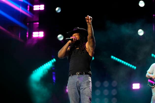 NASHVILLE, TENNESSEE - JUNE 07: Fetty Wap perform onstage at Nissan Stadium during CMA Fest 2026 day three on June 07, 2026 in Nashville, Tennessee. . Credit: USA - ZUMAa123 20260608_zaa_a123_048 Copyright: xAdMediax