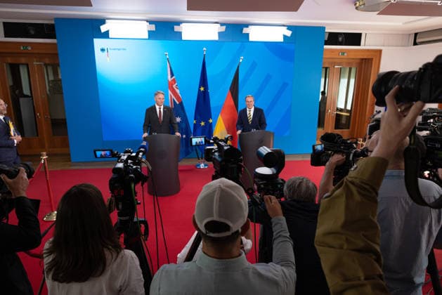 Pressebegegnung von Verteidigungsminister Boris Pistorius und dem australischen stellvertretenden Premierminister und Verteidigungs- minister Richard Marles. Deutschland, Berlin am 08. Juni 2026: Auftaktstatements von Verteidigungsminister Boris Pistorius und dem australischen stellvertretenden Premierminister und Verteidigungs- minister Richard Marles vor die Presse. *** Press meeting of Defense Minister Boris Pistorius and Australian Deputy Prime Minister and Minister of Defense Richard Marles Germany, Berlin on 08 June 2026 Opening statements by Defense Minister Boris Pistorius and Australian Deputy Prime Minister and Minister of Defense Richard Marles to the press