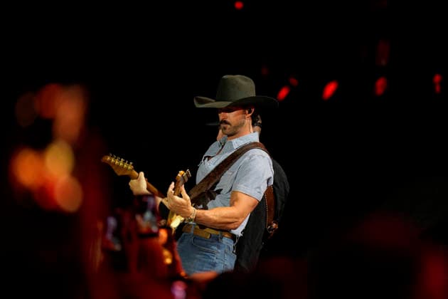 NASHVILLE, TENNESSEE - JUNE 07:Riley Green perform onstage at Nissan Stadium during CMA Fest 2026 day three on June 07, 2026 in Nashville, Tennessee. . Credit: USA - ZUMAa123 20260608_zaa_a123_078 Copyright: xAdMediax