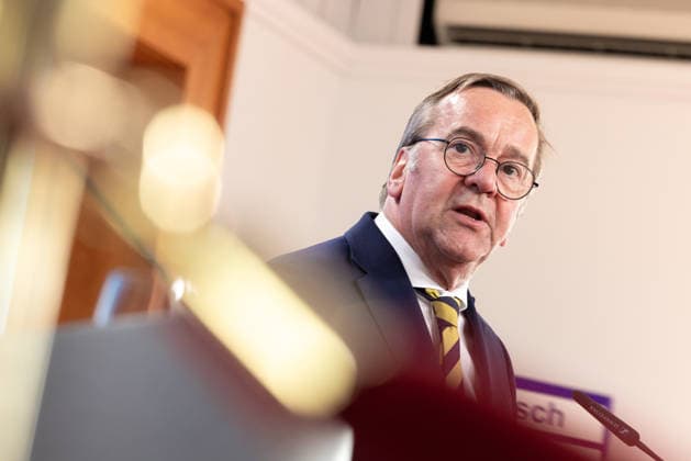 Pressebegegnung von Verteidigungsminister Boris Pistorius und dem australischen stellvertretenden Premierminister und Verteidigungs- minister Richard Marles. Deutschland, Berlin am 08. Juni 2026: Auftaktstatements von Verteidigungsminister Boris Pistorius und dem australischen stellvertretenden Premierminister und Verteidigungs- minister Richard Marles vor die Presse. *** Press meeting of Defense Minister Boris Pistorius and Australian Deputy Prime Minister and Minister of Defense Richard Marles Germany, Berlin on 08 June 2026 Opening statements by Defense Minister Boris Pistorius and Australian Deputy Prime Minister and Minister of Defense Richard Marles to the press