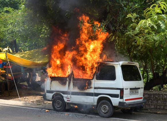 A parked van catches fire in Bhopal Bhopal, Jun 08 (ANI): A parked van catches fire at Shahpura, in Bhopal on Monday. Bhopal Madhya Pradesh India Copyright: xANIx ANI_20260608375