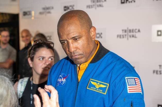 RECORD DATE NOT STATED Odyssey World Premiere, 25th Tribeca Film Festival (NEW) "Odyssey" World Premiere, 25th Tribeca Film Festival. June 07, 2026, New York, New York, USA: Victor Glover, Artemis II Pilot, NASA Astronaut, attends "Odyssey" World Premiere during the 2026 Tribeca Film Festival at SVA Theatre on June 07, 2026 in New York City. (Credit: M10s TheNews2)(Foto: M10S Thenews2 imago images) Odyssey World Premiere, 25th Tribeca Film Festival  Copyright: xM10sx