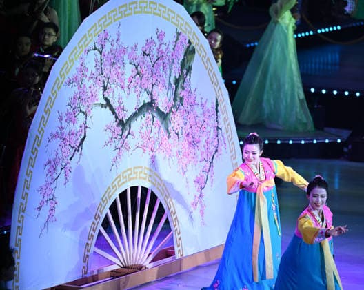 (260608) -- PYONGYANG, June 8, 2026 -- Artists perform during an artistic performance at the Pyongyang Gymnasium in Pyongyang, the Democratic People s Republic of Korea (DPRK), June 8, 2026. Xi Jinping, general secretary of the Communist Party of China Central Committee and Chinese president, and his wife Peng Liyuan, along with Kim Jong Un, general secretary of the Workers Party of Korea and president of the State Affairs of the DPRK, and Kim s wife Ri Sol Ju, watched the performance on Monday evening. ) DPRK-PYONGYANG-CHINA-XI JINPING-ARTISTIC PERFORMANCE LixXiang 