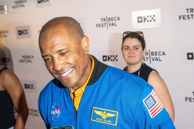 RECORD DATE NOT STATED Odyssey World Premiere, 25th Tribeca Film Festival (NEW) "Odyssey" World Premiere, 25th Tribeca Film Festival. June 07, 2026, New York, New York, USA: Victor Glover, Artemis II Pilot, NASA Astronaut, attends "Odyssey" World Premiere during the 2026 Tribeca Film Festival at SVA Theatre on June 07, 2026 in New York City. (Credit: M10s TheNews2)(Foto: M10S Thenews2 imago images) Odyssey World Premiere, 25th Tribeca Film Festival  Copyright: xM10sx
