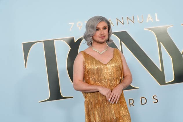 79th Annual Tony Awards, Julian Sewell attends the 79th Annual Tony Awards, held at Radio City Music Hall in New Yorkers City, Sunday, June 7, 2026., Credit:JENNIFER GRAYLOCK Avalon United States, New York, New York City, Radio City Music Hall  Copyright: xJENNIFERxGRAYLOCKx xAvalonx 1108928822