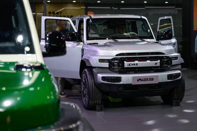 30th Guangdong-Hong Kong-Macao Greater Bay Area Auto Show SHENZHEN, CHINA - JUNE 8: An Icar V23 EV is displayed during the 30th Guangdong-Hong Kong-Macao Greater Bay Area Auto Show on June 8, 2026, in Shenzhen, Guangdong Province, China.The theme of the auto show is technology oriented, future oriented, and market-oriented, with a total scale of 300000 square meters and multiple high-tech new energy vehicles unveiled. Stringer Anadolu Shenzhen China. Editorial use only. Please get in touch for any other usage.  Copyright: x2026xAnadoluxStringerx