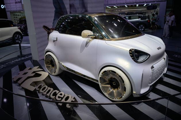 30th Guangdong-Hong Kong-Macao Greater Bay Area Auto Show SHENZHEN, CHINA - JUNE 8: A Smart 2 concept EV is displayed during the 30th Guangdong-Hong Kong-Macao Greater Bay Area Auto Show on June 8, 2026, in Shenzhen, Guangdong Province, China.The theme of the auto show is technology oriented, future oriented, and market-oriented, with a total scale of 300000 square meters and multiple high-tech new energy vehicles unveiled. Stringer Anadolu Shenzhen China. Editorial use only. Please get in touch for any other usage.  Copyright: x2026xAnadoluxStringerx
