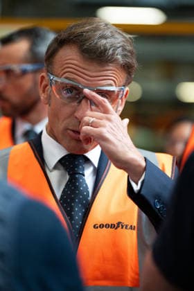 French President Emmanuel Macron visits Goodyear Manufacture , an industrial site specialized in the production of high quality tires Amiens Sud, France Monday, June 8, 2026 Jeanne Accorsini Pool Bestimage Amiens France  Copyright: xJeannexAccorsini Pool BestimagexJeannexAccorsini Pool Bestimagex