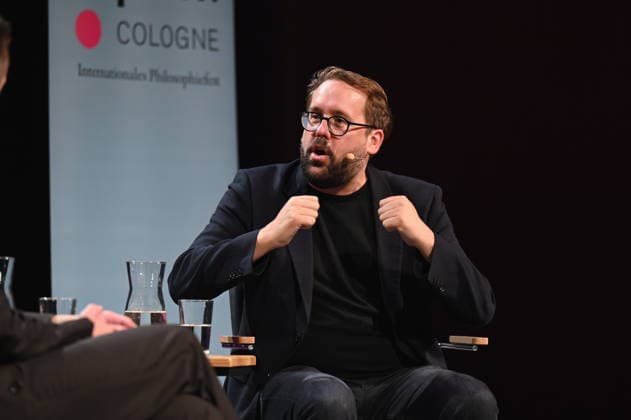 Kabarettist Florian Schroeder, l-r, und Journalist Paul Ronzheimer sprechen auf der Phil.Cologne, ein internationales Fest für Philosophie *** Cabaret artist Florian Schroeder, l r, and journalist Paul Ronzheimer speak at Phil Cologne, an international festival of philosophy