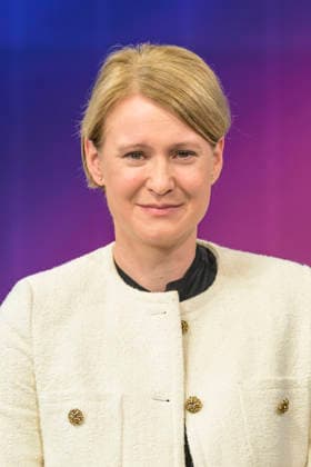 v.l.: Jana Puglierin (Sicherheitsexpertin), GER, Berlin, Studio, zu Gast bei Maischberger, politische Talkshow, TV, Format, mit Moderatorin Sandra Maischberger, Das Erste, aus Adlershof Am Studio 20, 08.06. 2026, *** v l Jana Puglierin Security expert , GER, Berlin, Studio, guest on Maischberger, political talk show, TV, format, with presenter Sandra Maischberger, Das Erste, from Adlershof Am Studio 20, 08 06 2026, Copyright: HMBxMedia UwexKoch
