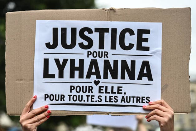 More than a thousand people gathered at Place Louis Lépine to attend the rally in support of Lyhanna in Paris on 8 June 2026. - 08 06 2026 - France Ile-de-France (region) Paris -  JulienxMattiax xLexPictorium LePictorium_0335732