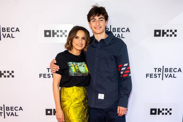 The Gymnasts of Fisherman Colony Premiere, 25th Tribeca Film Festival in New York, USA - 08 Jun 2026 (L-R) Mariska Hargitay and her son August Miklos Friedrich Hermann attend The Gymnasts of Fisherman Colony Premiere during the 2026 Tribeca Film Festival at SVA Theatre. New York United States Copyright: xRonxAdarx xSOPAxImagesx _radar_gymfish_06082026_03956
