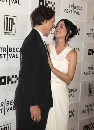 June 8, 2026, New York, New York, USA: Former Prime Minister of Canada JUSTIN TRUDEAU and singer KATY PERRY seen at the New York Premiere of Katy Perry - The Lifetimes Tour - Live From Paris during the 2026 Tribeca Film Festival at the BMCC Tribeca Performing Arts Center OKX Theater. New York USA  - ZUMAk03_ 20260608_zaf_k03_033 Copyright: xNancyxKaszermanx
