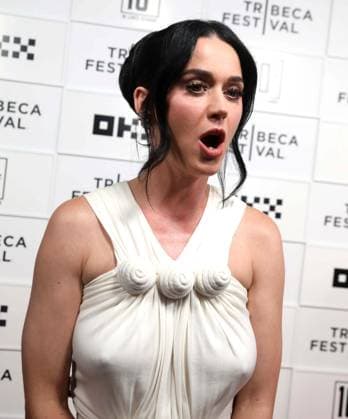 June 8, 2026, New York, New York, USA: Singer KATY PERRY seen at the New York Premiere of Katy Perry - The Lifetimes Tour - Live From Paris during the 2026 Tribeca Film Festival at the BMCC Tribeca Performing Arts Center OKX Theater. New York USA  - ZUMAk03_ 20260608_zaf_k03_072 Copyright: xNancyxKaszermanx
