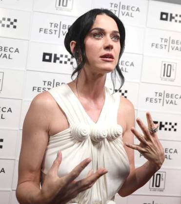 June 8, 2026, New York, New York, USA: Singer KATY PERRY seen at the New York Premiere of Katy Perry - The Lifetimes Tour - Live From Paris during the 2026 Tribeca Film Festival at the BMCC Tribeca Performing Arts Center OKX Theater. New York USA  - ZUMAk03_ 20260608_zaf_k03_074 Copyright: xNancyxKaszermanx