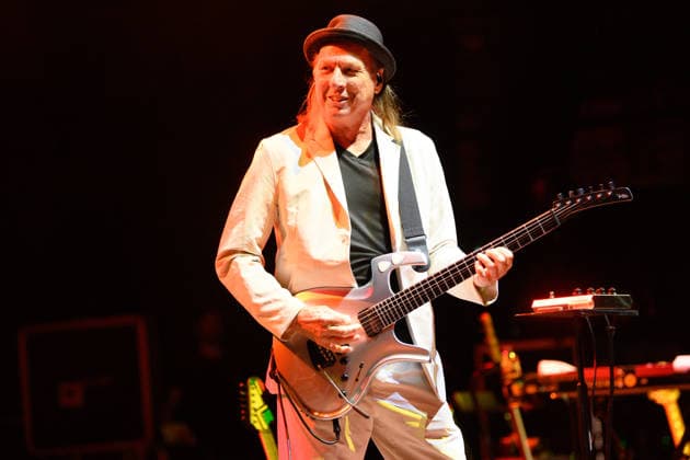 BEAT Perform at Eventim Apollo, London, UK Adrian Belew of supergroup BEAT performs at The Eventim Apollo, London, England, UK on Monday 8 June 2026., Credit:Justin Ng Avalon UK, England, London, Eventim Apollo  Copyright: xJustinxNgx xAvalonx 1108986670