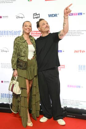 Doreen Steinert und Tim Sander bei der Eröffnung des 12. Seriencamp Festivals 2026 mit der Premiere der ZDF-Serie Back for More im Cinenova. Köln, 08.06.2026 *** Doreen Steinert and Tim Sander at the opening of the 12 Series Camp Festival 2026 with the premiere of the ZDF series Back for More at Cinenova Cologne, 08 06 2026 Foto:xC.xAdolph xFuturexImagex back_6647