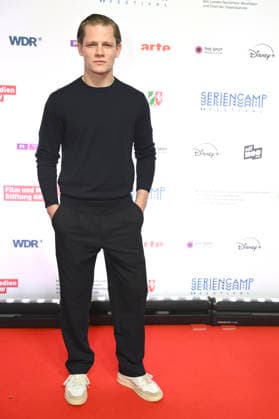 Max von der Groeben bei der Eröffnung des 12. Seriencamp Festivals 2026 mit der Premiere der ZDF-Serie Back for More im Cinenova. Köln, 08.06.2026 *** Max von der Groeben at the opening of the 12 Series Camp Festival 2026 with the premiere of the ZDF series Back for More at Cinenova Cologne, 08 06 2026 Foto:xC.xAdolph xFuturexImagex back_6669