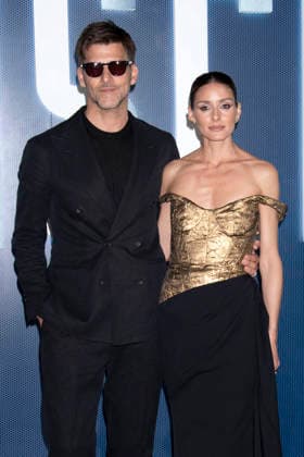 Johannes Huebl mit Ehefrau Olivia Palermo bei der Premiere des Kinofilms Disclosure Day im David H. Koch Theater. New York, 08.06.2026 *** Johannes Huebl with wife Olivia Palermo at the premiere of the movie Disclosure Day at the David H Koch Theater New York, 08 06 2026 Foto:xB.xHinex xFuturexImagex disclosure_ny_6677