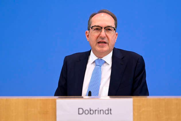 ABB BPK- Alexander Dobrindt Bundesminister des Innern CSU Politiker Vorstellung der Statistik politisch motivierter Kriminalität (PMK) 2025 auf der BPK Bundespressekonferenz am 09.06.2026 in Berlin Berlin Deutschland *** ABB BPK Alexander Dobrindt Federal Minister of the Interior CSU Politician Presentation of the statistics on politically motivated crime PMK 2025 at the BPK Federal Press Conference on 09 06 2026 in Berlin Berlin Germany
