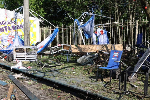 An outdoor cafe is damaged by a Russian drone attack in one of the districts of Kharkiv, Ukraine, June 9, 2026. The Russian army carried out a massive drone strike on the city. The attacks on residential buildings and civilian infrastructure injured 15 people, including three children. (Photo by Viacheslav Madiievskyi Ukrinform) Russian army launches large-scale drone attack on Kharkiv  Copyright: xViacheslavxMadiievskyix