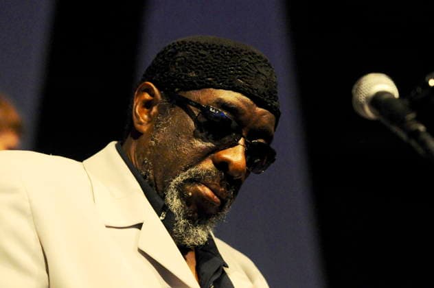 Der amerikanische Jazz-Gitarrist James Blood Ulmer beim 41. Moers Festival 2012. The American jazz guitarist James Blood Ulmer at the 41. Moers Festival 2012. Moers NRW DEU;DE;GERMANY;DEUTSCHLAND;ALLEMAGNE