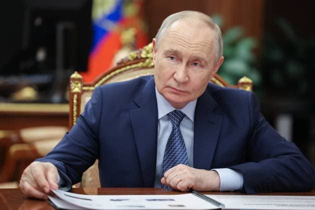 Russia Putin 9186181 09.06.2026 Russian President Vladimir Putin meets with Science and Higher Education Minister Valery Falkov at the Kremlin, in Moscow, Russia. Vyacheslav Prokofyev Sputnik Moscow Russia  Copyright: xVyacheslavxProkofyevx