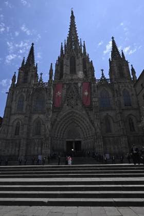 June 9, 2026, Barcelona: Pope Leo XIV during a midday prayer in the Cathedral of the Holy Cross and Saint Eulalia in Barcelona, Spain, 09 June 2026. Pope Leo XIV is on an official six-day visit to Spain from 06 to 12 June 2026, with stops in Madrid, Barcelona, and the Canary Islands. ANSA CIRO FUSCO Barcelona  - ZUMAa110 20260609_zaf_a110_006 Copyright: xCiroxFuscox