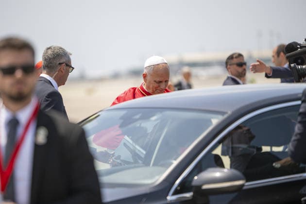 Pope Leo XIV in Spain BARCELONA, SPAIN - JUNE 9: Pope Leo XIV arrives in Barcelona as part of his official visit in Spain on June 9, 2026. During his stay, the Pope is scheduled to participate in a series of institutional, cultural, and religious events, as well as meetings with local representatives and members of the Catholic community. Lorena Sopena Lopez Anadolu Barcelona Spain. Editorial use only. Please get in touch for any other usage.  Copyright: x2026xAnadoluxLorenaxSopenaxLopezx