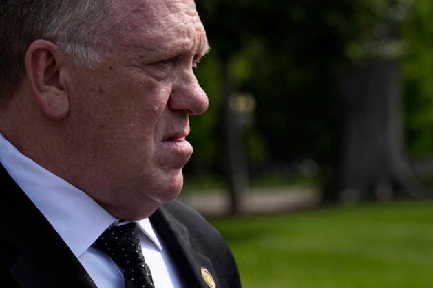 Tom Homan speaks to reporters - Washington White House Border czar Tom Homan speaks to members of the media outside the White House in Washington on June 9, 2026. Photo by Yuri Gripas ABACAPRESS.COM Washington DC United States  Copyright: xGripasxYuri ABACAx