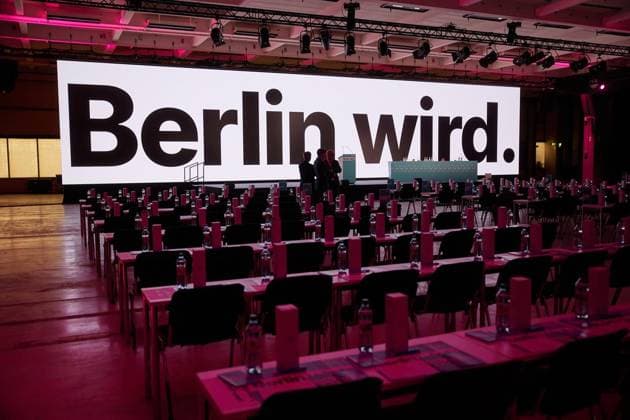 CDU Landesparteitag ** NUR FÜR REDAKTIONELLE ZWECKE ** EDITORIAL USE ONLY **<p>Blick in die NLND Berlin Eventlocation vor dem Beginn des CDU-Parteitages. Heute soll ein Spitzenkandidat für die bevorstehende Abgeordnetenhauswahl nominiert werden. Deutschland Berlin Berlin Copyright: JörgxCarstensen *** CDU state party conference FOR EDITORIAL PURPOSES ONLY EDITORIAL USE ONLY p View of the NLND Berlin event location before the start of the CDU party conference Today a top candidate is to be nominated for the upcoming parliamentary elections Germany Berlin Berlin Copyright JörgxCarstensen Copyright: JörgxCarstensen doc867qqwh01j51jo6drmem ,EDITORIAL USE ONLY