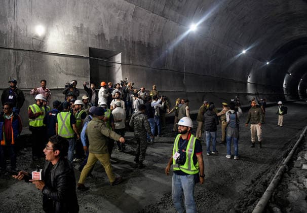 Final Breakthrough Ceremony of the Zojila Tunnel Kargil Ladakh , Jun 09 (ANI): Engineers, security personnel, and media present during the final breakthrough ceremony of the world s longest single-tube bidirectional Zojila Tunnel, graced by Union Road Transport and Highways Minister Nitin Gadkari (unseen) at Minamarg, in Kargil on Tuesday. Kargil Ladakh India Copyright: xANIx ANI_20260609046