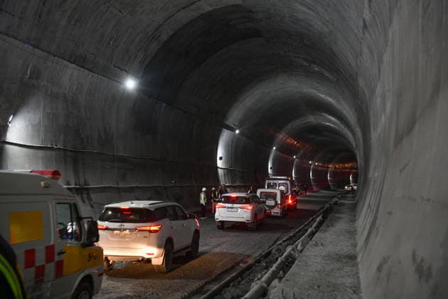 Final Breakthrough Ceremony of the Zojila Tunnel Kargil Ladakh , Jun 09 (ANI): Vehicles pass through during the final breakthrough ceremony of the world s longest single-tube bidirectional Zojila Tunnel, graced by Union Road Transport and Highways Minister Nitin Gadkari (unseen) at Minamarg, in Kargil on Tuesday. Kargil Ladakh India Copyright: xANIx ANI_20260609051