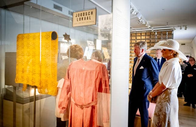 State visit of the Federal President of Germany. Amsterdam, the Netherlands. 9 Jun 2026 King Willem-Alexander, Queen Maxima, Federal President Frank-Walter Steinmeier, Elke Budenbender at the Holocaust Museum in Amsterdam, on the first day of the German president s three-day state visit to the Netherlands. Amsterdam The Netherlands  Copyright: xDPPA RobinxUtrechtx