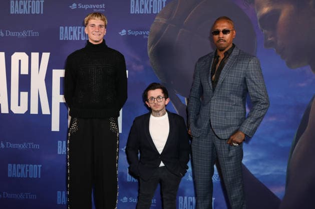June 9, 2026: ASH SELVA (R) attend the Australian Premiere of Backfoot at Hoyts Entertainment Quarter on June 09, 2026 in Sydney, Australia  - ZUMAa155 20260609_aaa_a155_075 Copyright: xChristopherxKhouryx